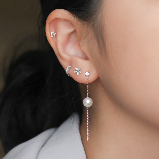 Pearl chain drop earrings